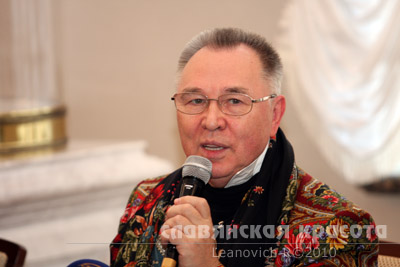 Пресс-конференция с участием Славы Зайцева на открытии BFW, Минск, 4.10.2010